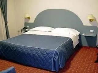 Hotel De La Place Des Alpes Paříž