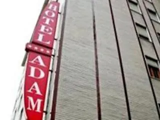 De La Place Des Alpes Hotel Paris